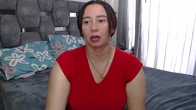 sara_hott_1 webcam