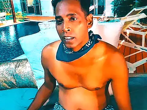 IndianHunk01 webcam