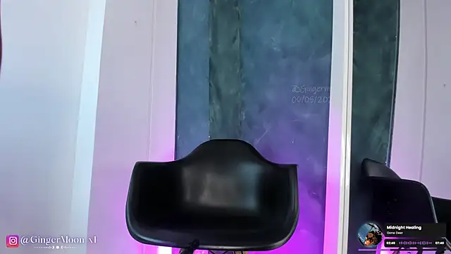 GingerMoon_ webcam