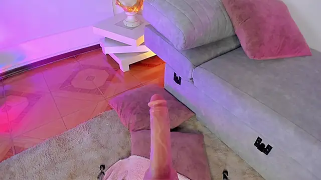 Amelie_Wine webcam