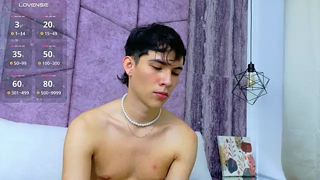 AronTawers webcam