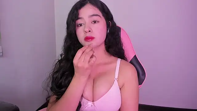 Arianna_Jannes webcam