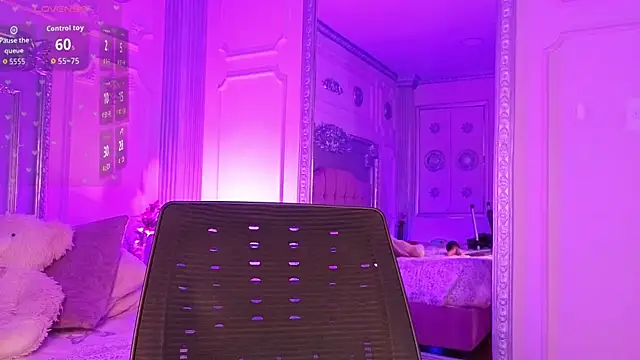 KatianPierce webcam