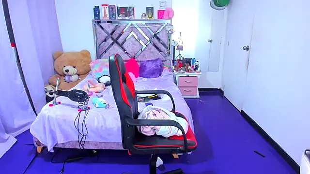 Luna_Analya webcam