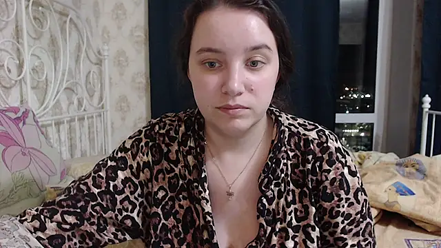 AmazingAllice webcam