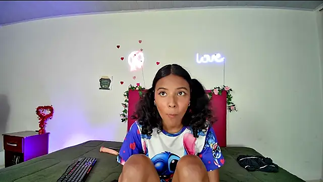 Ellie_Cute7 webcam