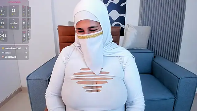 Thalia_hala webcam