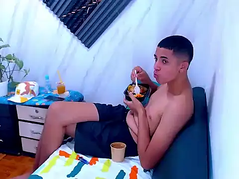 Lukaz_Caballero webcam