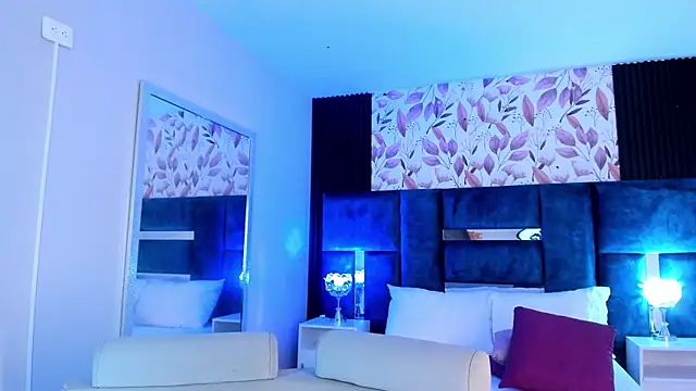 AmmyJones_ webcam