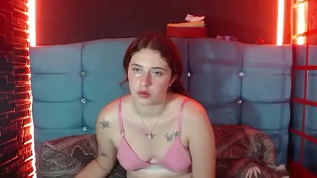 Cherry_Boom18 webcam