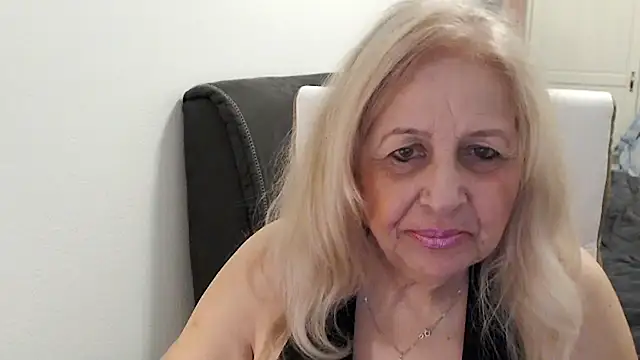 susilifexxx - SusiLifeXXX's free webcam - UK Sex Cams