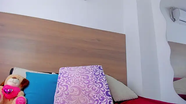 selenaflamemj webcam