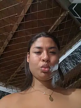 Romie_rous webcam