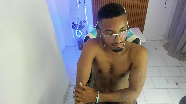 Darwin_mayo webcam