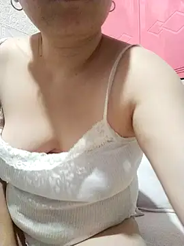 urwildest_dreams webcam