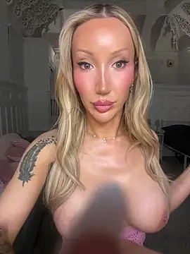 Allana29