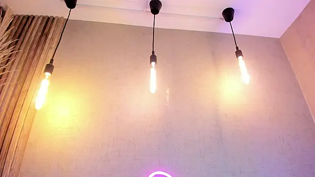 Antonella_Julieta webcam