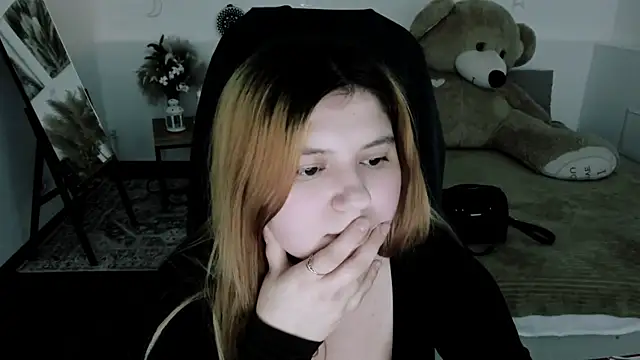 DiaAngell webcam