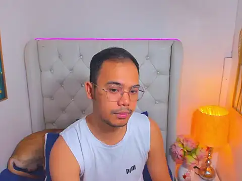 AsianZero webcam