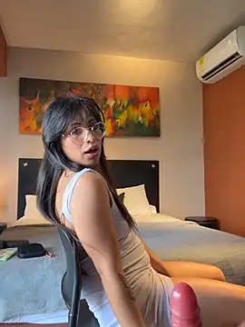 Jade_Zephyra webcam