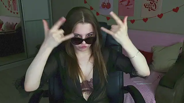 Leksi_Love webcam