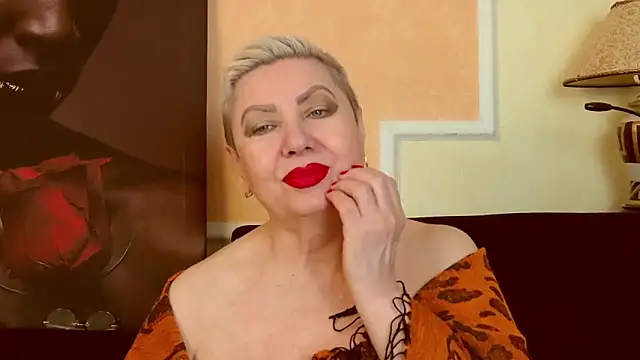 LadyPosh webcam