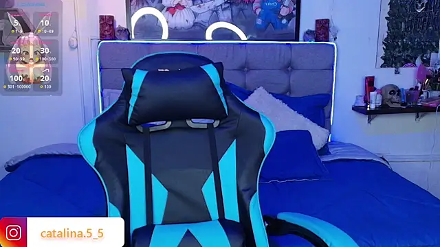 Kata_Bigboobs webcam