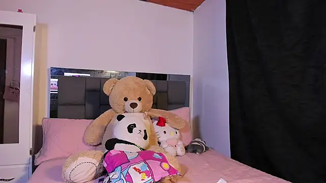 natali_henao webcam