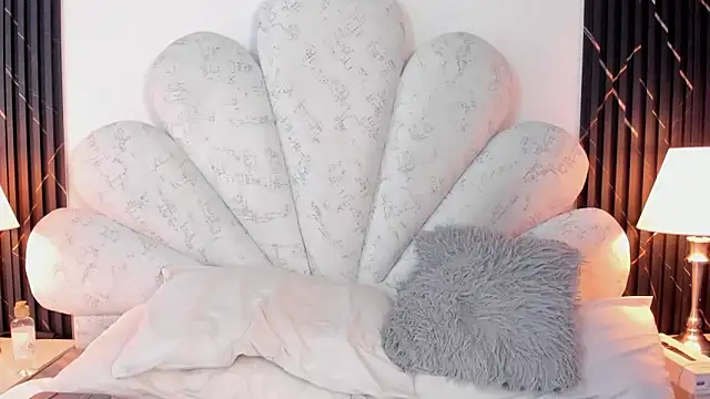 Victoria_Guzman webcam