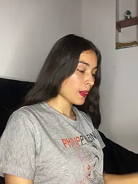 hotwife26 webcam