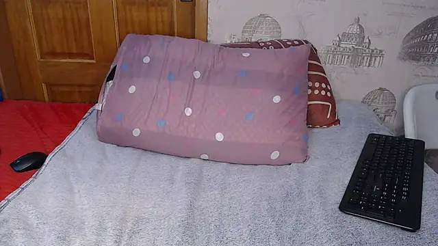 Bellabootie webcam