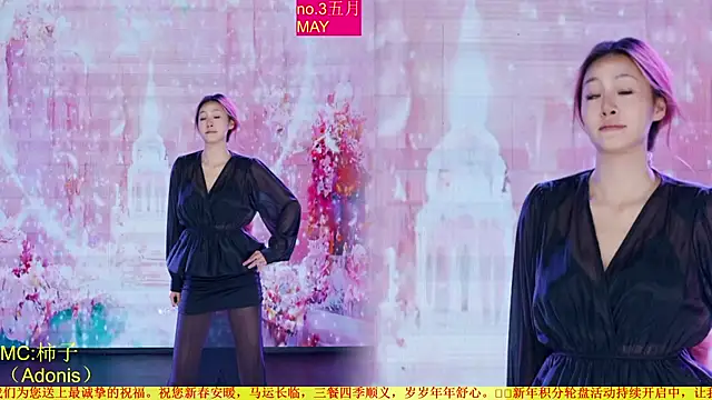 美女Red-666在线直播