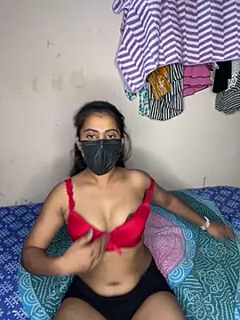 renu_leone webcam