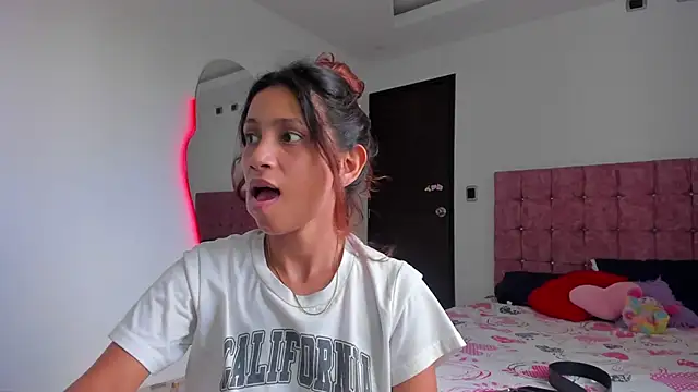 cora_22 webcam