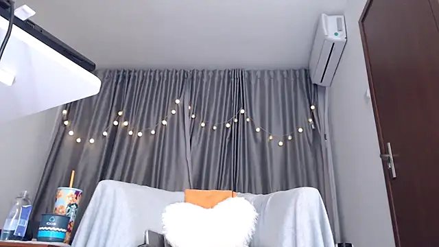 Babe_Licious webcam