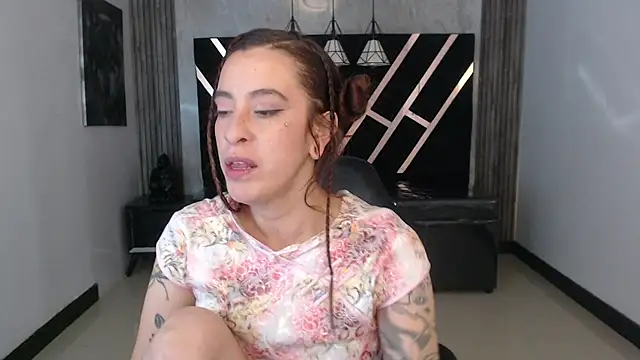 DamiaOshun_ch webcam