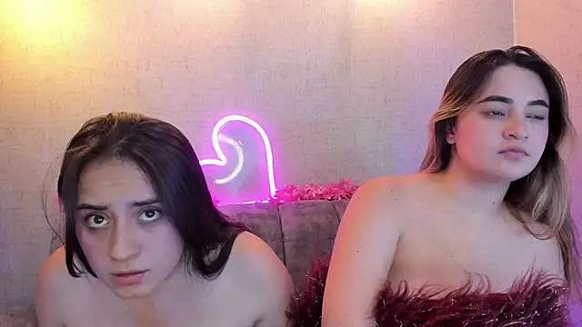 antonella_julieta (Ask my age) - sucks tits + kisses 🔥