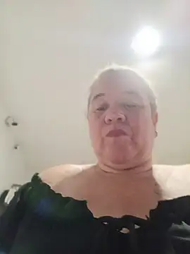 CheekySnowQueen_69 webcam