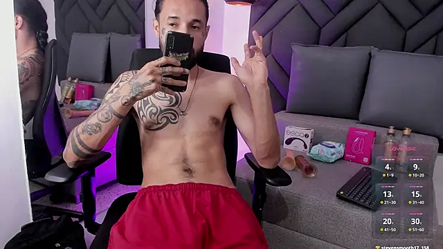 Hisoka_011 webcam