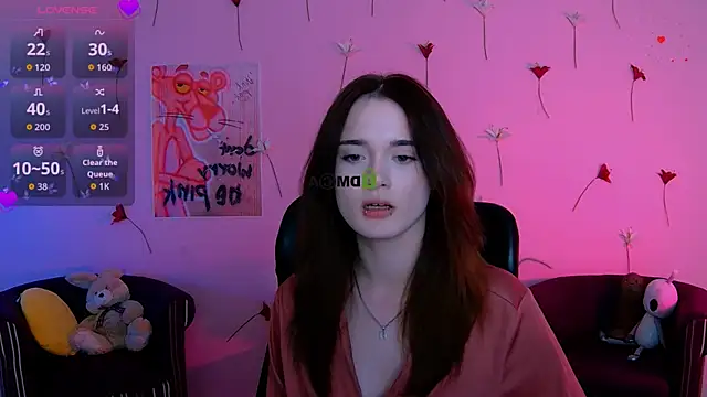 liana_kisses webcam