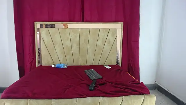 naty_hots webcam