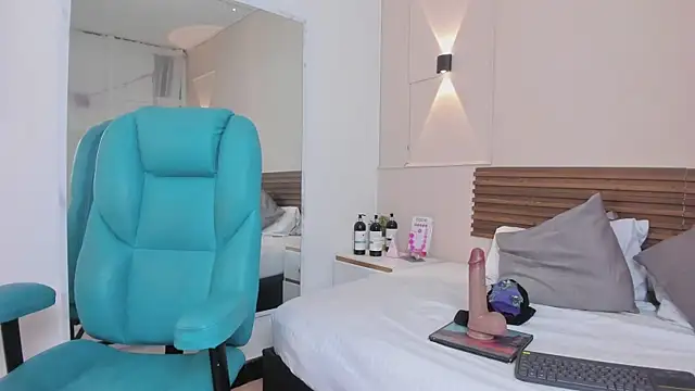 salome_diamond webcam