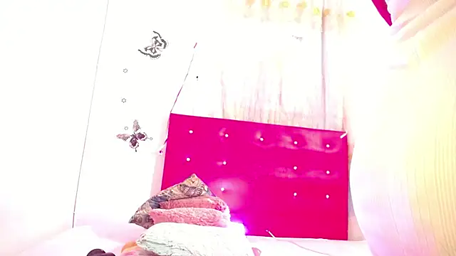 Naughty_choko webcam