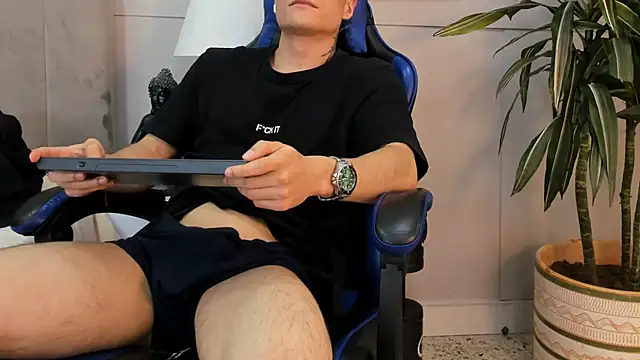 roan_birkin webcam
