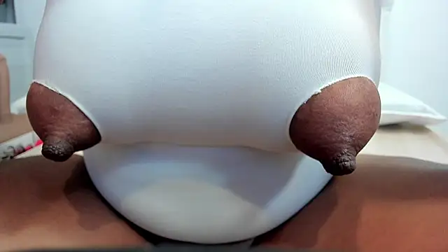 zara_lopez webcam