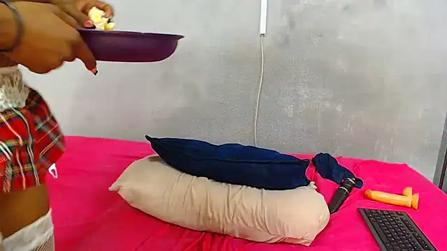 kinkynaghty webcam