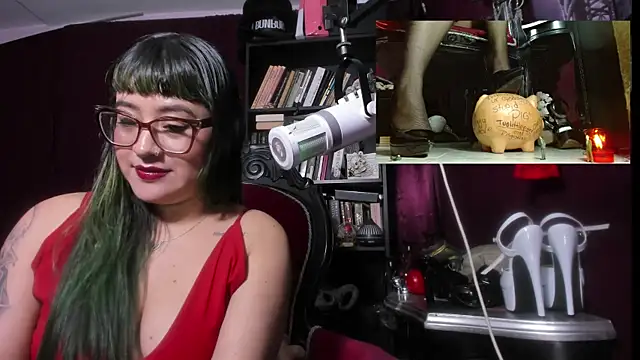 MeGoddesSara webcam