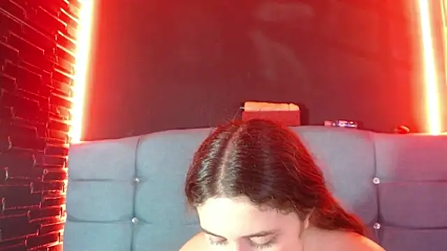 Cherry_Boom18 webcam