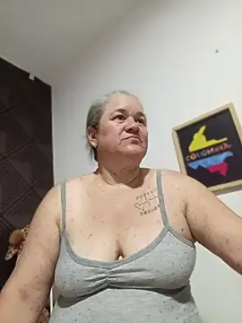 CheekySnowQueen_69 webcam