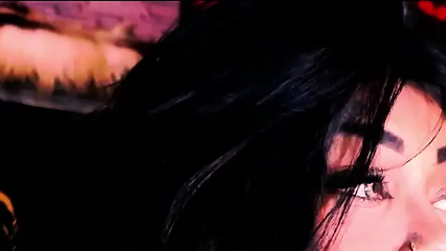 indian_dreamgirl webcam